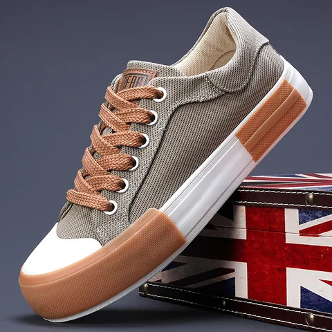 Herren Freizeit Segeltuchschuhe Koreanischer Stil Mode Low Top Board Sneakers Atmungsaktive Rutschfeste Flache Schuhe Für Männer Alltag Outdoor
