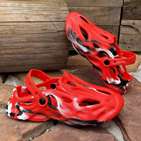 Unisex Outdoor Sports Clogs Camouflage Marble Print Breathable EVA Beach Sandals Lightweight Cushioned Garden Shoes For Men Women