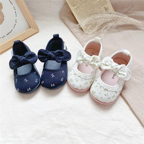 Kleinkind Mädchen Stoffschuhe Blumenmuster Schleife Spitze Weiche Sohle Rutschfeste Lauflernschuhe Kinder Sneakers Japanischer Stil