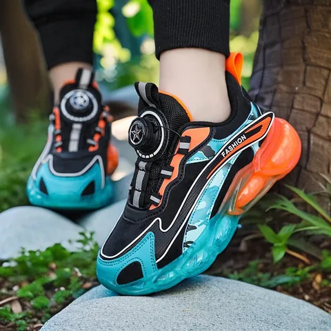 Boys Sports Sneakers 2024 New Rotating Buckle Running Shoes Breathable Mesh Soft Sole Lightweight Outdoor Sneakers For Kids