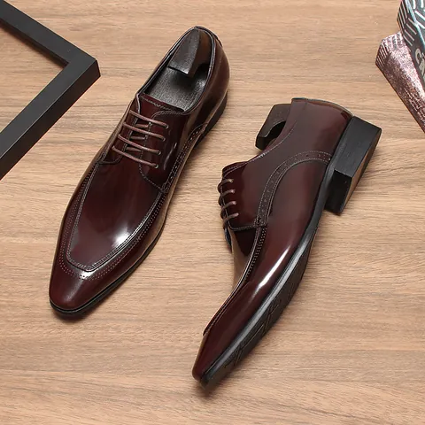 British Style Pointed Toe Men's Leather Derby Shoes Glossy Finish Brogue Lace-up Business Formal Dress Shoes For Wedding