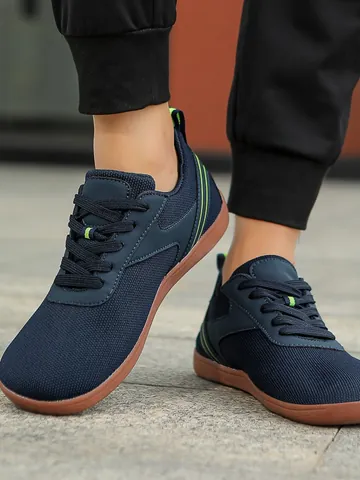Chaussures de Marche Flyknit Respirantes Pour Hommes Femmes Bout Large Chaussures de Sport Légères Pour Randonnée Plein Air Entraînement Intérieur