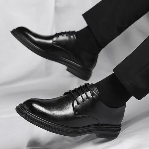 Britischer Stil Herren Business Lederschuhe Spitze Zehe Schnürschuhe Recyceltes Leder Formelle Hochzeit Bräutigam Dress Shoes