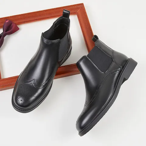 Men's British Style Chelsea Boots Split Leather Brogue Carved Business Casual Slip-on Ankle Boots High Top Leather Shoes Vintage Formal Boots