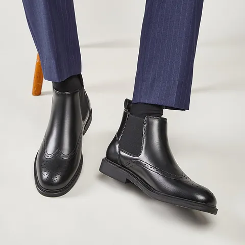 Men's British Style Chelsea Boots Split Leather Brogue Carved Business Casual Slip-on Ankle Boots High Top Leather Shoes Vintage Formal Boots