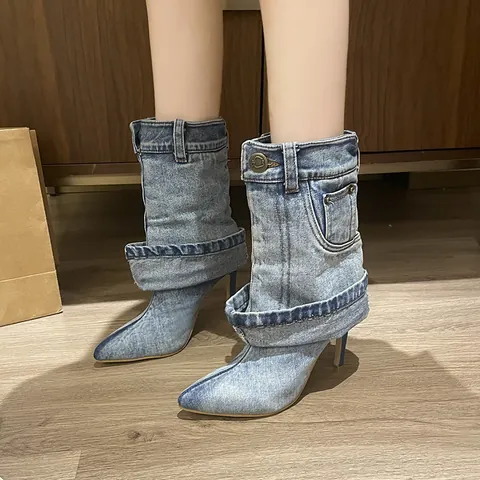 Bottes en Denim pour Femmes Mode Bout Pointu Talon Aiguille Revers Jambe de Pantalon Bleu Délavé Bottines pour Automne Hiver Streetwear Trendy