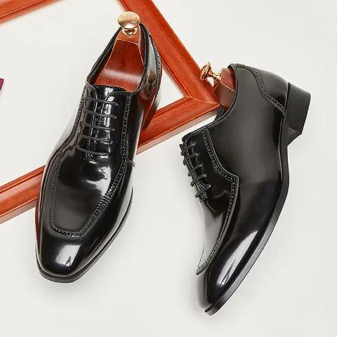 Men's British Style Business Oxford Shoes Patent Leather Brogue Formal Shoes Square Toe Lace-up Cowhide Wedding Shoes