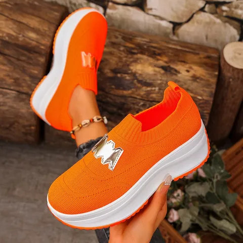 Women's Platform Mesh Sneakers Breathable Thick Sole Casual Walking Shoes With Metal Buckle Solid Color Sports Slip-on Sneakers