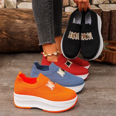 Women's Platform Mesh Sneakers Breathable Thick Sole Casual Walking Shoes With Metal Buckle Solid Color Sports Slip-on Sneakers