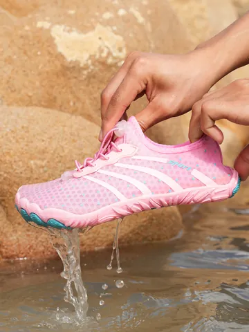 Unisex Outdoor Water Shoes Mesh Quick-Dry Non-Slip Five-Finger Beach Sneakers River Tracing Fishing Shoes Rubber Sole