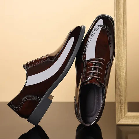 Zapatos de Cuero de Vaca Formales para Hombre Negocios Charol Brillante Brogue Punta Estrecha Cordones Boda Estilo Británico
