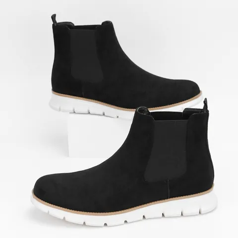 Men's Casual Chelsea Boots Lightweight Comfortable Faux Suede Short Boots Injection Molded Round Toe Non-Slip Thick Sole Slip-On Ankle Boots