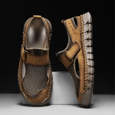 Sandali da Uomo Taglie Forti in Rete Traspirante Estate Outdoor Casual Scarpe Leggere Antiscivolo Suola in Gomma PU Velcro Sandali da Trekking