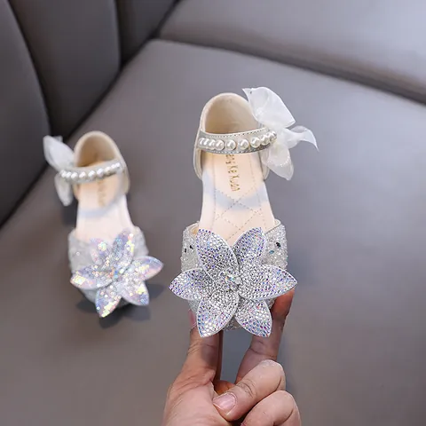 Girls Rhinestone Princess Shoes Sparkling Flower Pearl Bow Dress Shoes Kids Non-slip Soft Sole Party Dance Leather Shoes