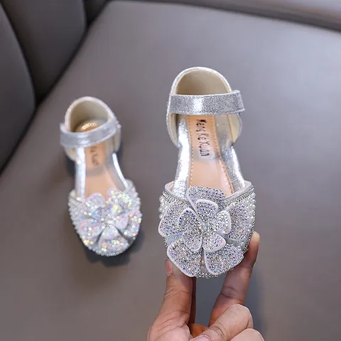 Scarpe da Principessa con Strass per Bambina in Pelle PU Decorazione con Fiori di Perle Artificiali per Danza e Feste con Chiusura a Strappo