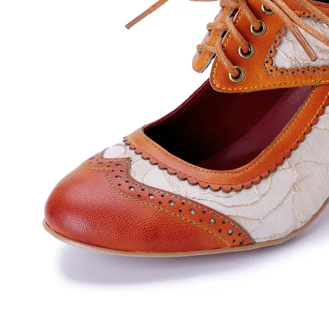Handgemaakte Vintage Schapenvacht Patchwork Mary Jane Hoge Hakken Voor Vrouwen Vetersluiting Brogue Houtsnijwerk Blokhak Retro Pumps