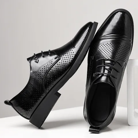 Scarpe Derby da Uomo Business 2025 Estate Moda Traforate Traspiranti Pelle Scarpe Formali Dettagli Brogue Stringate Suola in Gomma Antiscivolo Taglie Forti Scarpe Eleganti
