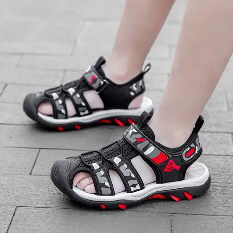 Boys Closed Toe Outdoor Sandals Fashionable Non-Slip Beach Shoes Camouflage Mesh Breathable Students Summer Sport Sandals