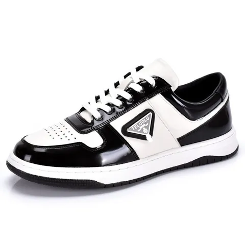 Men's Fashion Sneakers Genuine Leather Low Top Skateboard Shoes Casual Lace-up Breathable Trendy Black White Sneakers for Men