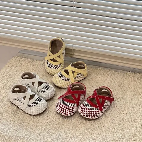 Chaussures Princesse en Maille Été pour Petites Filles Sandales Bébé Respirantes à Semelle Souple Ajourées Fermeture Velcro