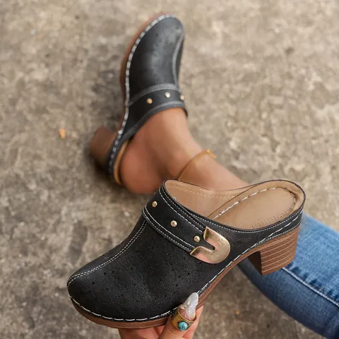 Women Vintage Hollow Out Muller Sandals Patent Leather Chunky High Heel Closed Toe Retro Bohemian Clogs Slides Shoes