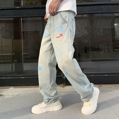 Men Loose Straight Fit Graffiti Printed Jeans Light Blue Retro Streetwear Wide Leg Denim Pants Casual Hip Hop Trousers