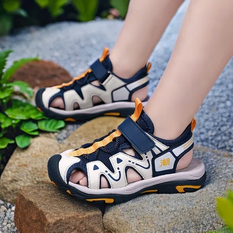 Boys Closed Toe Sport Sandals Breathable Mesh Summer Outdoor Beach Shoes Kids Anti-Slip Soft Sole Velcro Sandals For Children