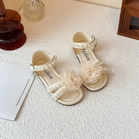 Korean Style Toddler Girl Sandals Flower Princess Shoes Artificial Pearl Rhinestone Heart Summer Open Toe Kids Beach Shoes