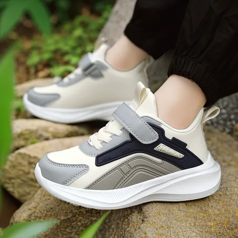 Kids Running Shoes 2025 Spring Autumn New Boys Girls Breathable Mesh Sneakers Students School Sport Walking Shoes Velcro