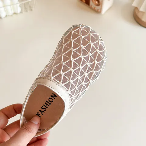 Pantuflas de Punta Cerrada para Niñas Malla Transpirable Estilo Birken Zuecos Casuales Suela Blanda Verano
