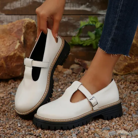 Scarpe Mary Jane Retro da Donna Stile Britannico Punta Tonda Suola Spessa Mocassini in Finta Pelle Scamosciata con Cinturino