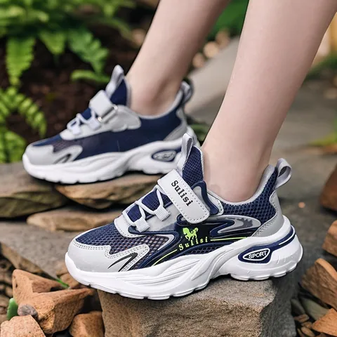 Boys Running Shoes 2025 New Kids Breathable Mesh Sneakers Lightweight Non Slip Magic Tape Closure Casual Walking Sport Shoes For Middle Large Boys
