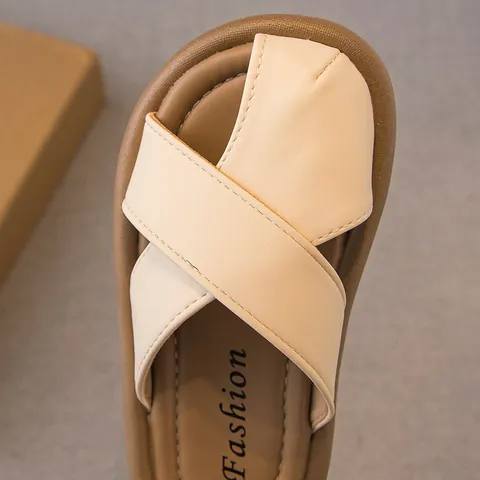Pantuflas de Punta Cerrada para Niñas Moda de Verano Suela Blanda Correa Cruzada Zapatos de Princesa Cuero Sintético Sandalias Playa