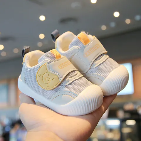 Baby First Walker Shoes Breathable Mesh Soft Sole Anti-Slip Toddler Sneakers 0-2 Years Infants Spring Autumn Outdoor Shoes