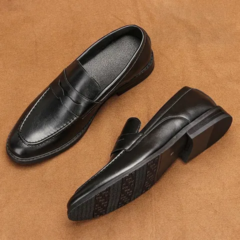Mocassini Eleganti da Uomo Casual Britannico in Pelle Sintetica Scarpe da Guida Senza Lacci Taglie Forti Mocassini Penny
