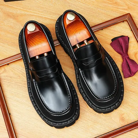 Men Vintage British Style Loafers Genuine Cowhide Leather Thick Sole Round Toe Business Casual Penny Shoes Loafers For Men