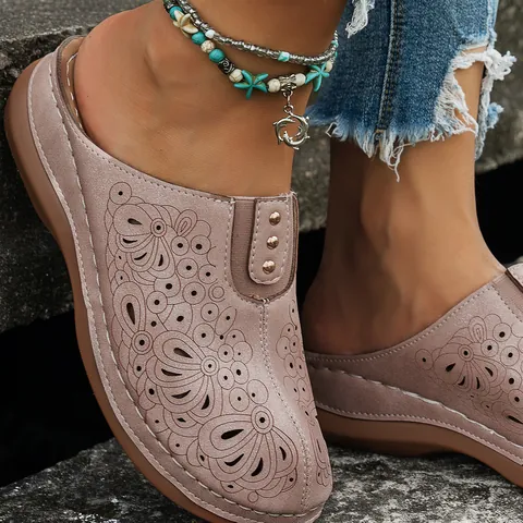 Women Mules Sandals Laser Cut Hollow Out Floral Pattern Metal Studs PU Leather Summer Closed Toe Slippers Clogs Casual Outdoor Beach Shoes