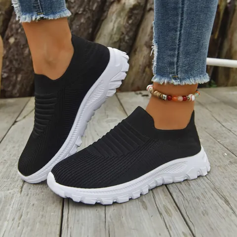 Women's Casual Fly-knit Breathable Slip-on Sneakers Round Toe Flat Walking Shoes For Autumn Sports Fashion Sneakers