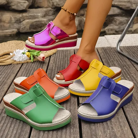 Damen Sommer Keilabsatz Ausschnitt Hausschuhe Peep Toe Plateau Strand Slides Lässig Outdoor Große Größe Dicke Sohle Sandalen