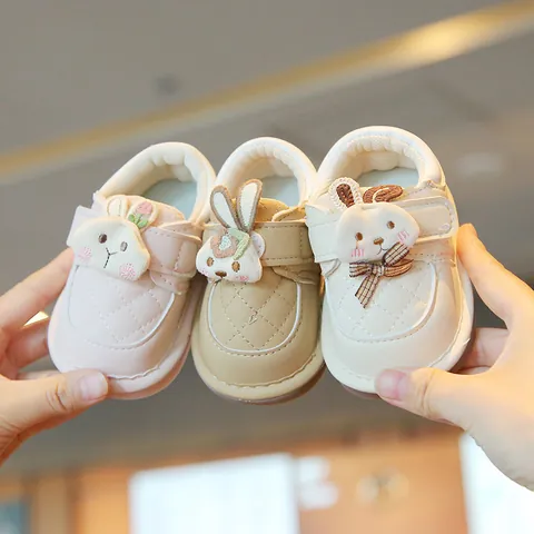 Toddler Baby Girls Squeaky Walking Shoes Synthetic Leather Quilted Rabbit Decor First Walker Non-Slip Soft Sole Princess Flats