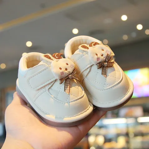 Toddler Baby Girls Squeaky Walking Shoes Synthetic Leather Quilted Rabbit Decor First Walker Non-Slip Soft Sole Princess Flats