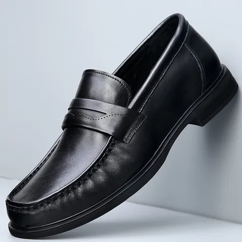 Mocassins en Cuir Véritable pour Hommes Business Décontracté Chaussures de Conduite Cuir de Vachette Respirant Semelle Souple Noirs