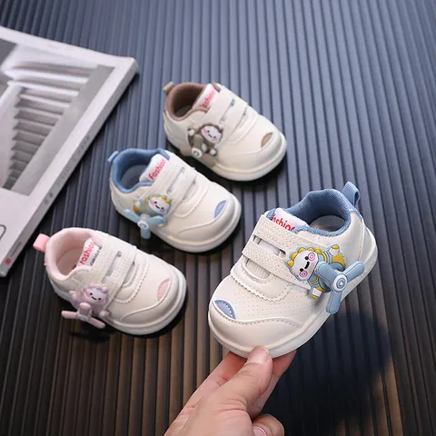 Baby Walking Shoes Synthetic Leather Cartoon Rotating Propeller First Walkers For Infant Toddler Casual Sport Sneakers Magic Tape Shoes