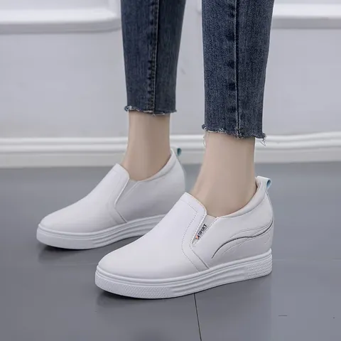 Damen Casual Versteckter Keilabsatz Plateau Loafer Slip-on Kunstleder Atmungsaktiv Dicke Sohle Koreanischer Stil Modische Halbschuhe