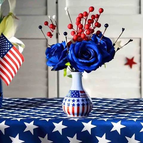 Bouquet de Roses et Baies Artificielles Jour de l'Indépendance des États-Unis Rouge Blanc Bleu Décoration Intérieure Patriotique