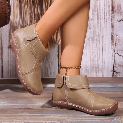 Women Round Toe Synthetic Leather Martin Boots With Fold-Over Cuff Side Zipper Contrast Stitching Retro Casual Winter Ankle Boots