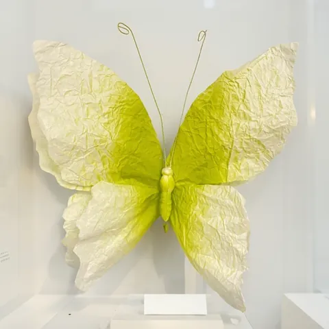 Handmade 3D Paper Art Butterfly Decoration Gradient Color For Store Window Display Wedding Mall Photography Prop Wall Decor