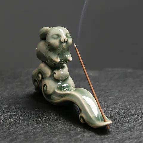 Soporte para Incienso en Barra de Cerámica Celadón Creativo Conejo de Jade Nube Auspiciosa Base de Incienso Decoración Zen