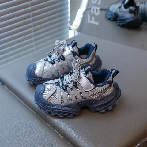 2025 Automne Nouvelles Chaussures de Course de Sport pour Garçons Respirantes Baskets de Papa Antidérapantes pour Enfants Sport