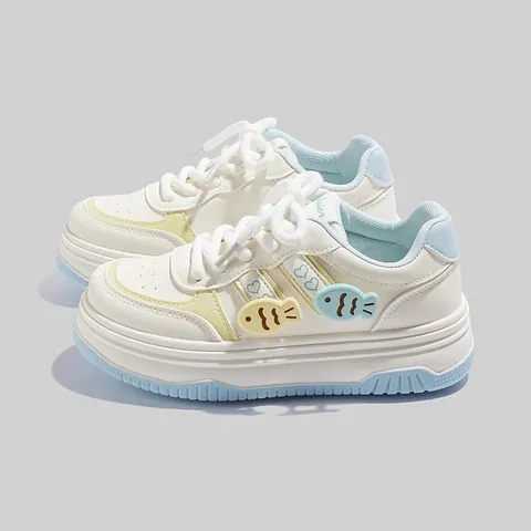 Girls Casual Thick Sole Board Shoes PU Leather Cartoon Fish Heart Pattern Anti-Slip Lightweight Sneakers For Kids School Everyday